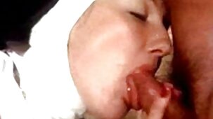 Jolie blonde a pris film porno francais en entier le cul de la bite sur le lit