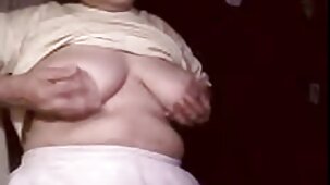 Femme japonaise aux gros seins sauta sur la film x en francais streaming bite