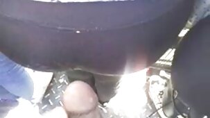 Lécher doucement le trou videos x gratuites françaises sensible de la fille
