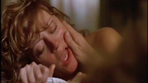 La poulette brûlante prend droit dans film porno francais amateur l'anus