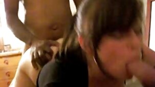 Jeune nana chaude extrait film porno francais se fait baiser profondément par un homme persistant