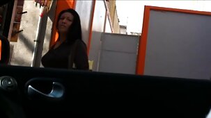 Un touriste a décemment baisé une pute thaïlandaise dans un sein élastique video x fr gratuit