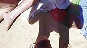 Chick a film gratuit amateur porno jeté sa robe avant d'avoir des relations sexuelles avec un baiseur cool