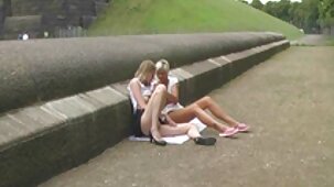 Un Japonais baise une site de porno en français Japonaise avec un pénis en érection